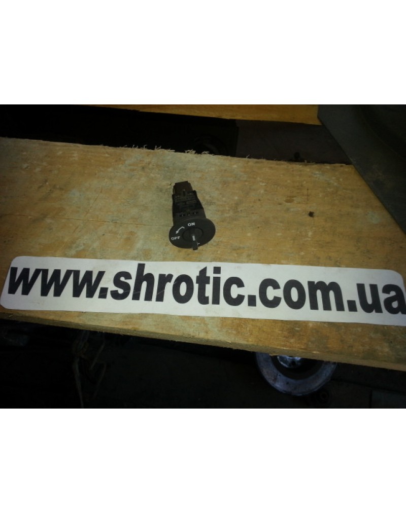 Вмикач Пасажирської Подушки Безпеки 8200169589 (Б/У) , Renault Trafic,Opel Vivaro,Nissan