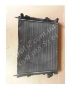 Радіатор Охолоджуючої Рідини, Основний 8200073817 (Б/У) , Renault Trafic, Opel Vivaro, Nissan Primastar, Рено