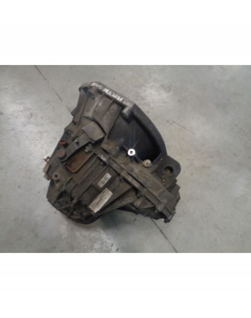 КПП-Шестиступінчаста 2.0 DCI 8200546200 (Б.У), Renault Trafic, Opel Vivaro, Nissan Primastar, Рено Трафік, Опель Віваро, Нісан Примастар, 2.0dCi
