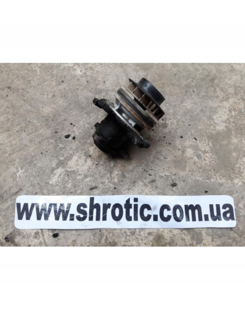 Помпа PRW1025, 4431125 93161595 8200332040 (Б/У) , Renault Trafic, Opel Vivaro, Nissan Primastar, Рено