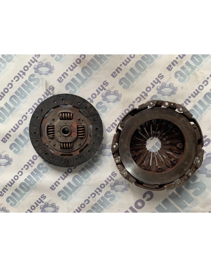  Комплект Зчеплення 8201516550 На Рено Трафік II 2.0dci M9R + 2.5dci G9U C 2006р. (Б/У) , Renault Trafic,Opel