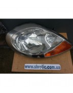 Фара З Жовтим Поворотником Права 8200701353 (Б/У) , Renault Trafic, Opel Vivaro, Nissan Primastar, Рено