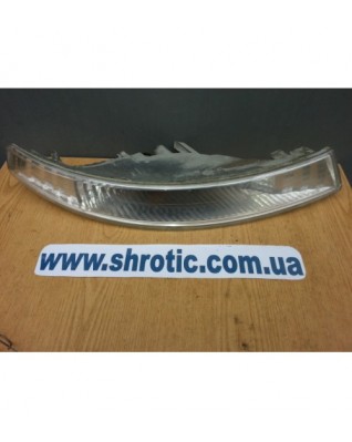 Поворотник Правий Білий Nissan Primastar 8200402981 (Б/У), Renault Trafic, Opel Vivaro, Nissan Primastar, Рено