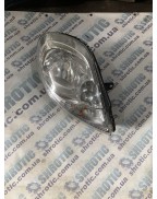 Фара C Білим Поворотником Права 8200701356 , 93859830 (Б/У) , Renault Trafic, Opel Vivaro, Nissan
