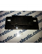 Замок На Кузов Задній Верхній Розпашонка 8200082777 (Б/У) , Renault Trafic, Opel Vivaro, Nissan Primastar, Рено