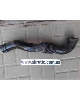 Патрубок повітряного фільтра 2.0 CDI 8200658370 (Б/У), Renault Trafic, Opel Vivaro, Nissan Primastar, Рено