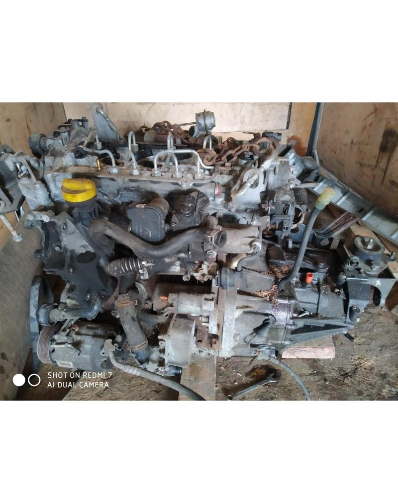 Двигун, мотор 2.0 dci M9R (Б/У) , Renault Trafic, Opel Vivaro, Nissan Primastar, Рено Трафік, Опель Віваро, Ніссан Примастар