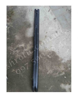 Напрямна Розсувних Дверей Середня(Коротка База),Шахта 8200841767 (Б/У), Renault Trafic, Opel Vivaro, Nissan
