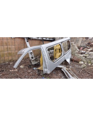 Кузов ліва сторона Renault Trafic, Opel Vivaro, Nissan Primastar, Рено Трафік,Опель Віваро, Ніссан Примастар, 1,9 dci, 2.0 dCi, 2.5 cdi